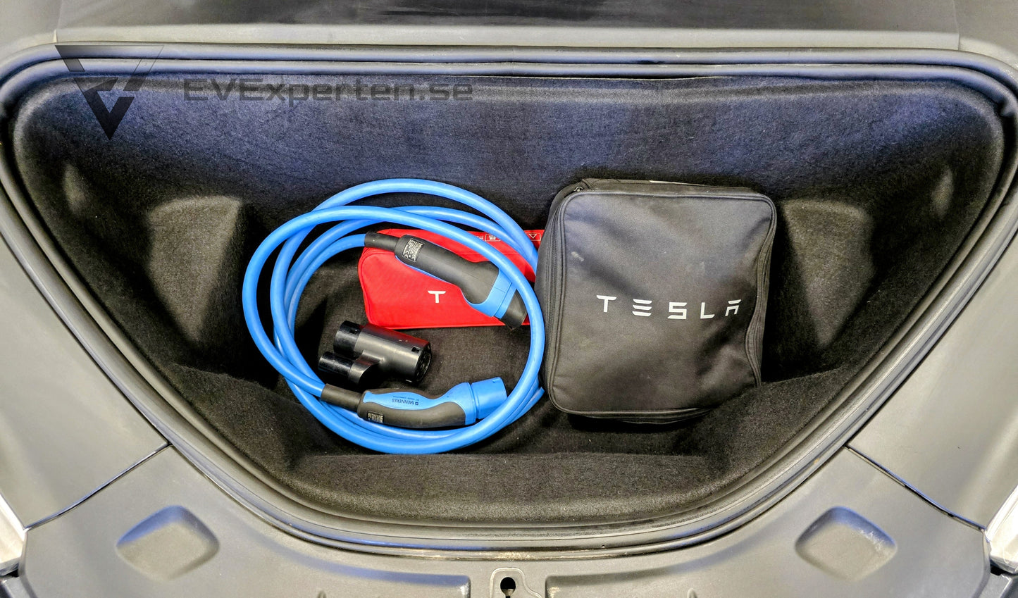 Reservationsavgift - Tesla Model S Long Range AWD Raven - 2020