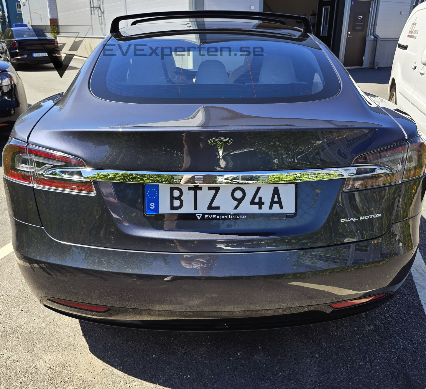 Reservationsavgift - Tesla Model S Long Range AWD Raven - 2020