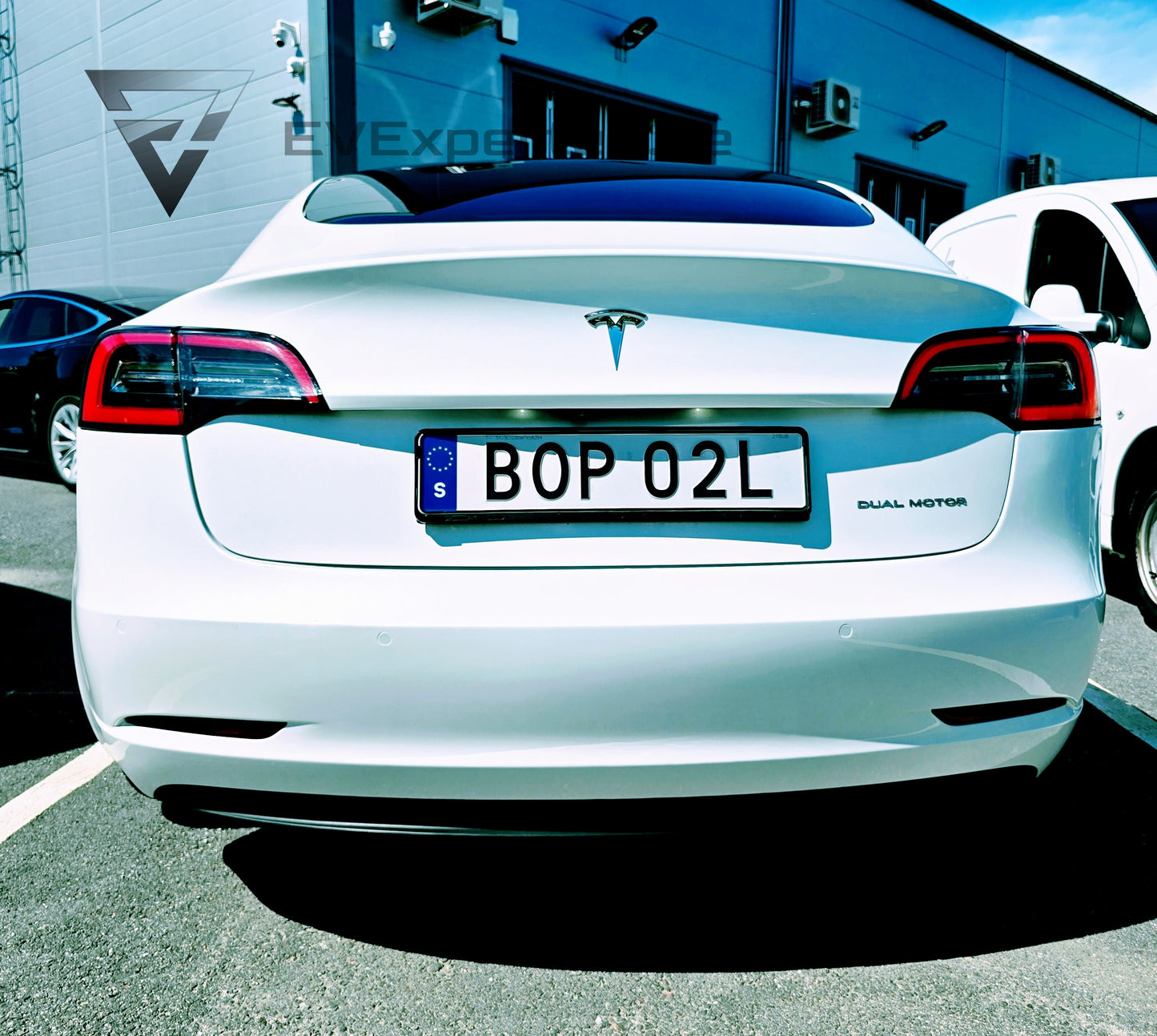 Reservationsavgift - Tesla Model 3 Long Range - Full Refresh - 2021