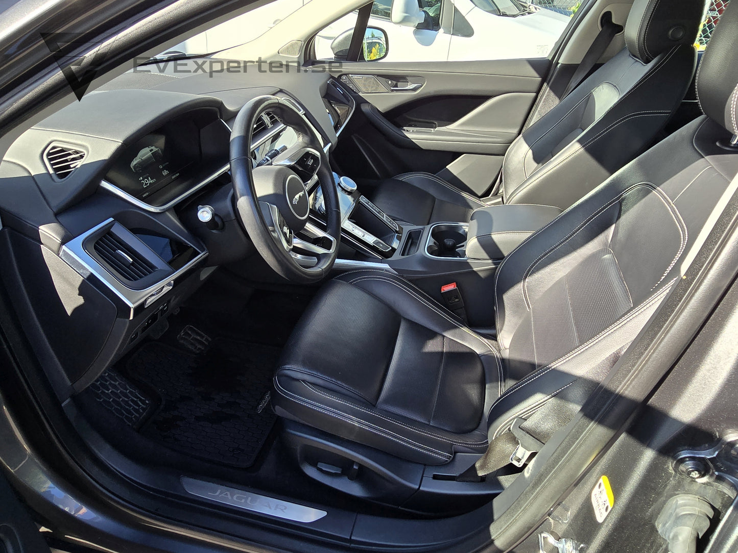 Reservationsavgift - Jaguar I-Pace EV400 AWD SE - 2020