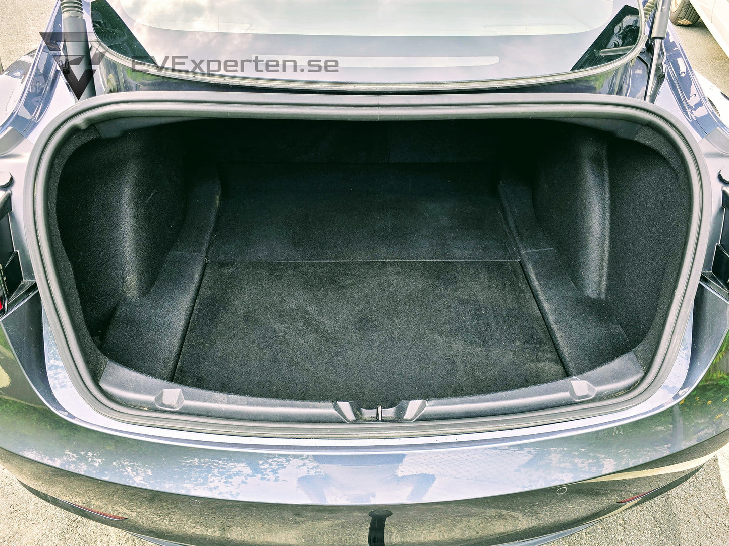 Reservationsavgift - Tesla Model 3 Long Range - Refresh och Drag - 2021