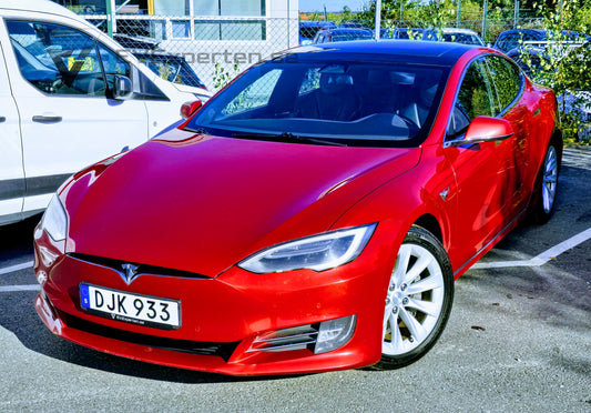 Deposition - Tesla Model S 90D - Facelift, Öppningsbart Panorama & CCS - 2017