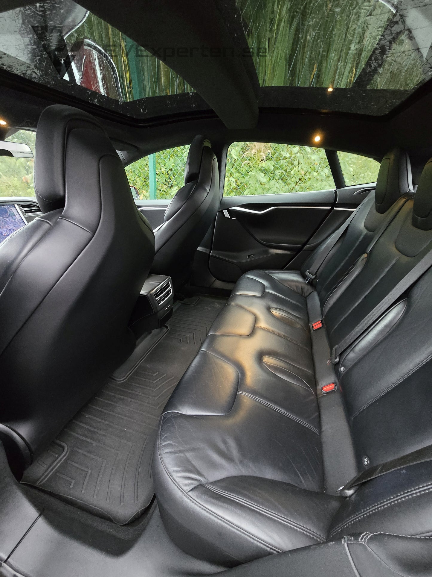 Deposition - Tesla Model S 90D - Facelift, Öppningsbart Panorama & CCS - 2017