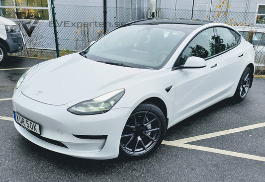 Reservationsavgift - Tesla Model 3 Long Range AWD - Full Refresh - 2021