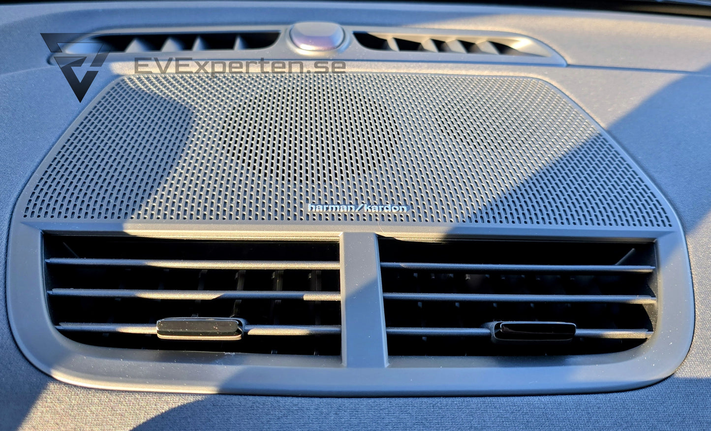 Deposition - Polestar 2 Long Range Dual Motor Performance Plus - 2022
