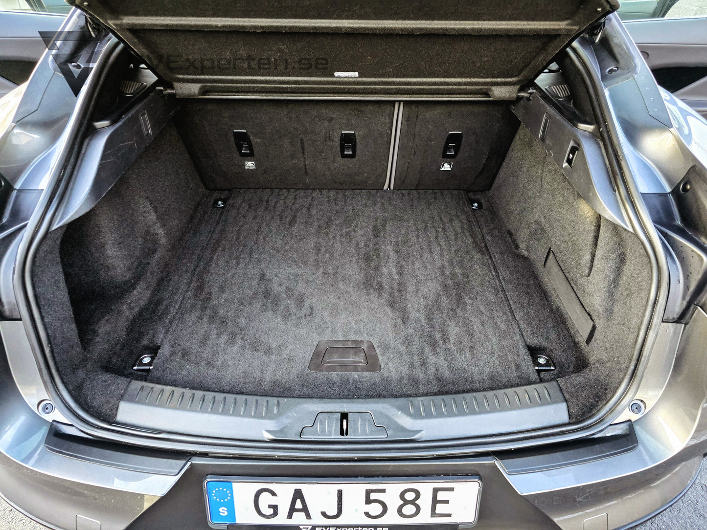 Deposition - Jaguar I-Pace EV400 AWD SE - Dragkrok - 2019