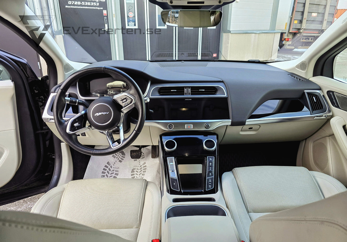 Deposition - Jaguar I-Pace EV400 AWD SE - 2020