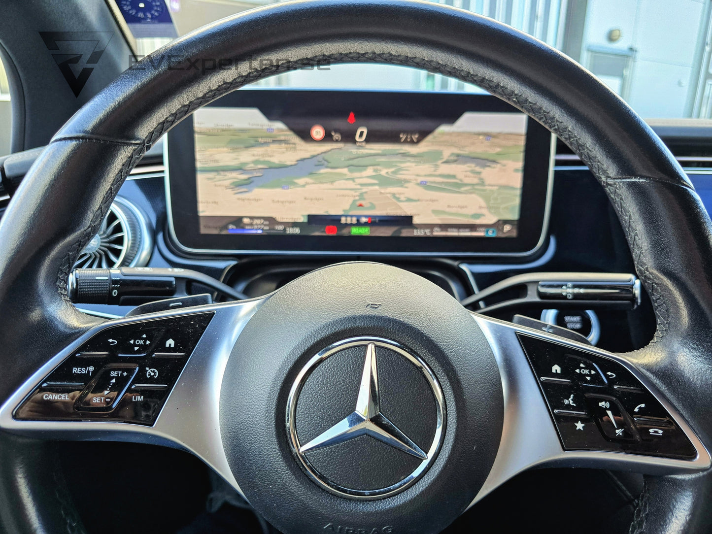Deposition - Mercedes EQE 350+ Avantgarde & Drag - 2022