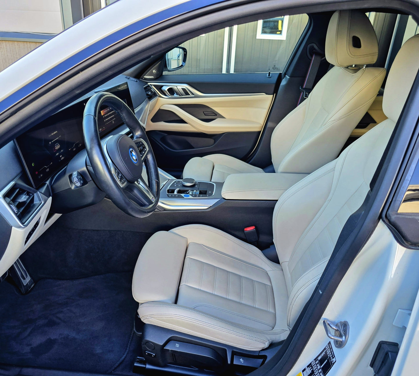 Deposition - BMW i4 eDrive40 - M Sport Pro, Laser, HK, Drag - 2024