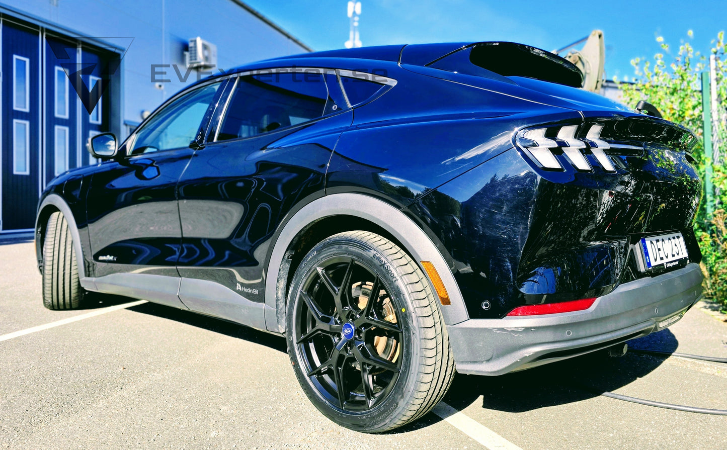 Deposition - Ford Mustang Mach-E Long Range RWD - Tech Pack & Dragkrok - 2021