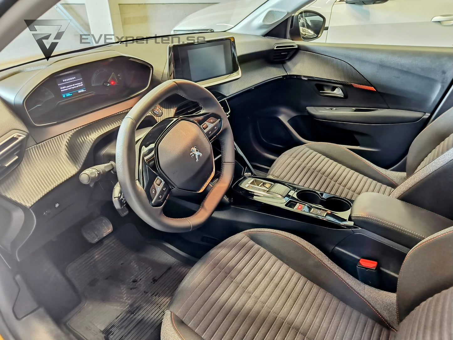 Reservationsavgift - Peugeot E-208 Active Pack - 2022