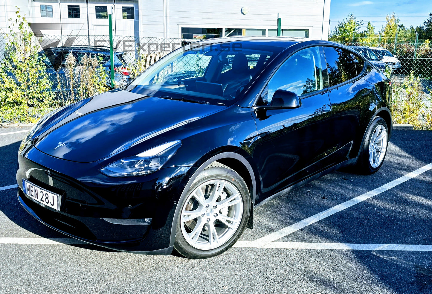 Reservationsavgift - Tesla Model Y Long Range - Garanti - 2021