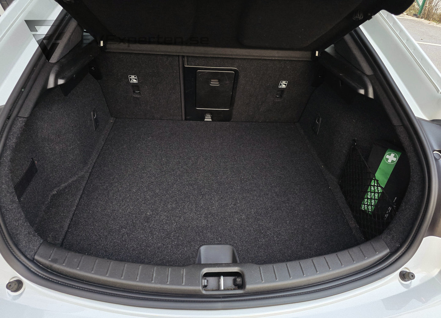 Deposition - Polestar 2 Long Range Single Motor - Dragkrok - 2023