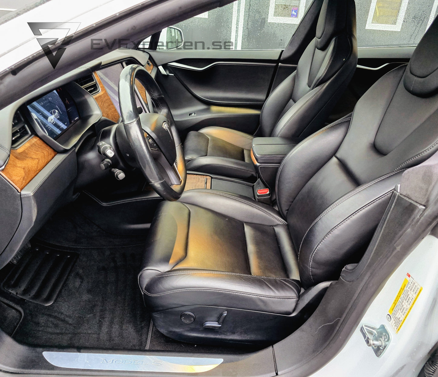 Deposition - Tesla Model S Long Range AWD Raven - Mycket Nytt - 2019