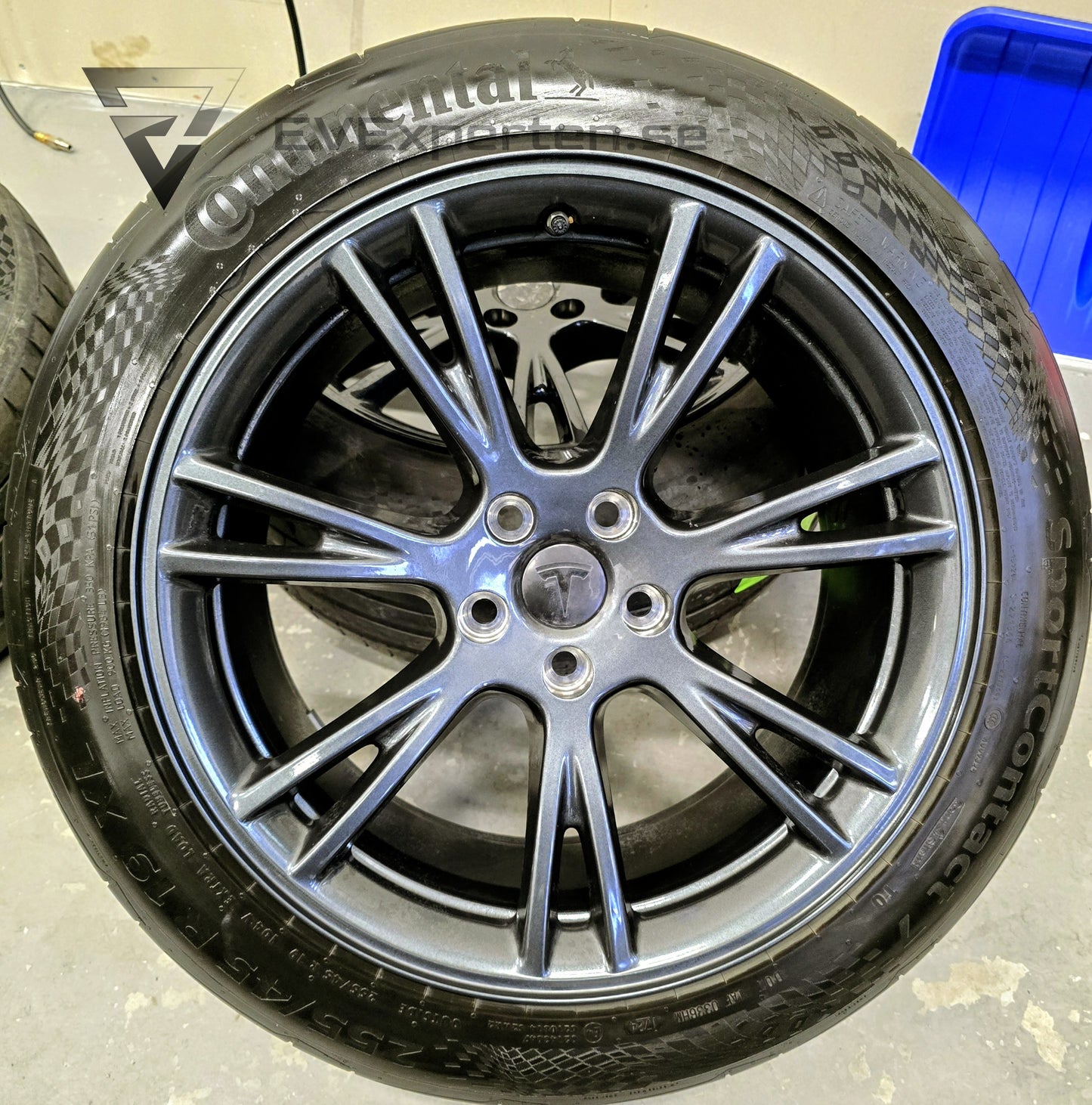 Deposition - Tesla Model Y Long Range AWD - 7 sits & Drag - 2025