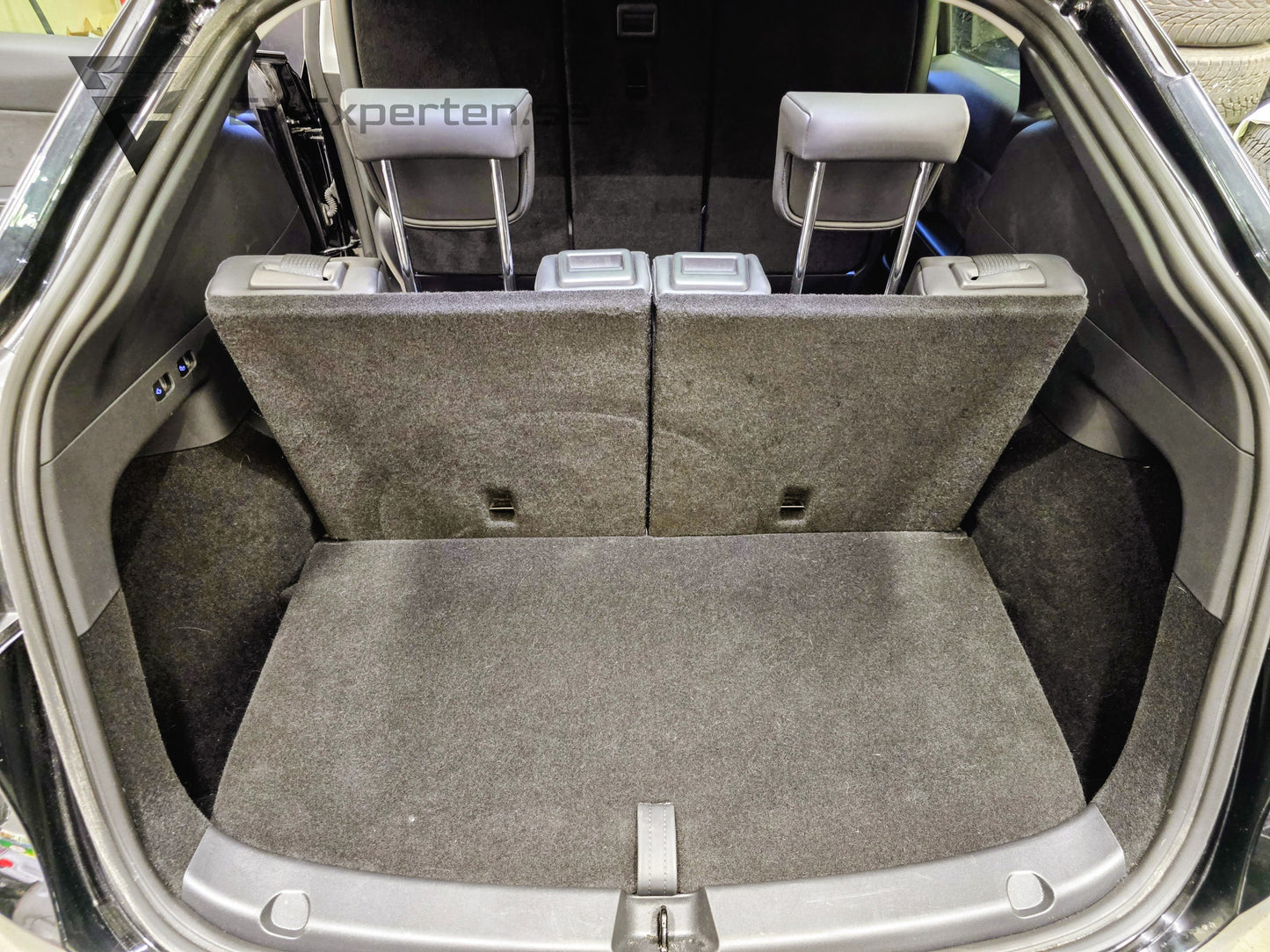 Deposition - Tesla Model Y Long Range AWD - 7 sits & Drag - 2025