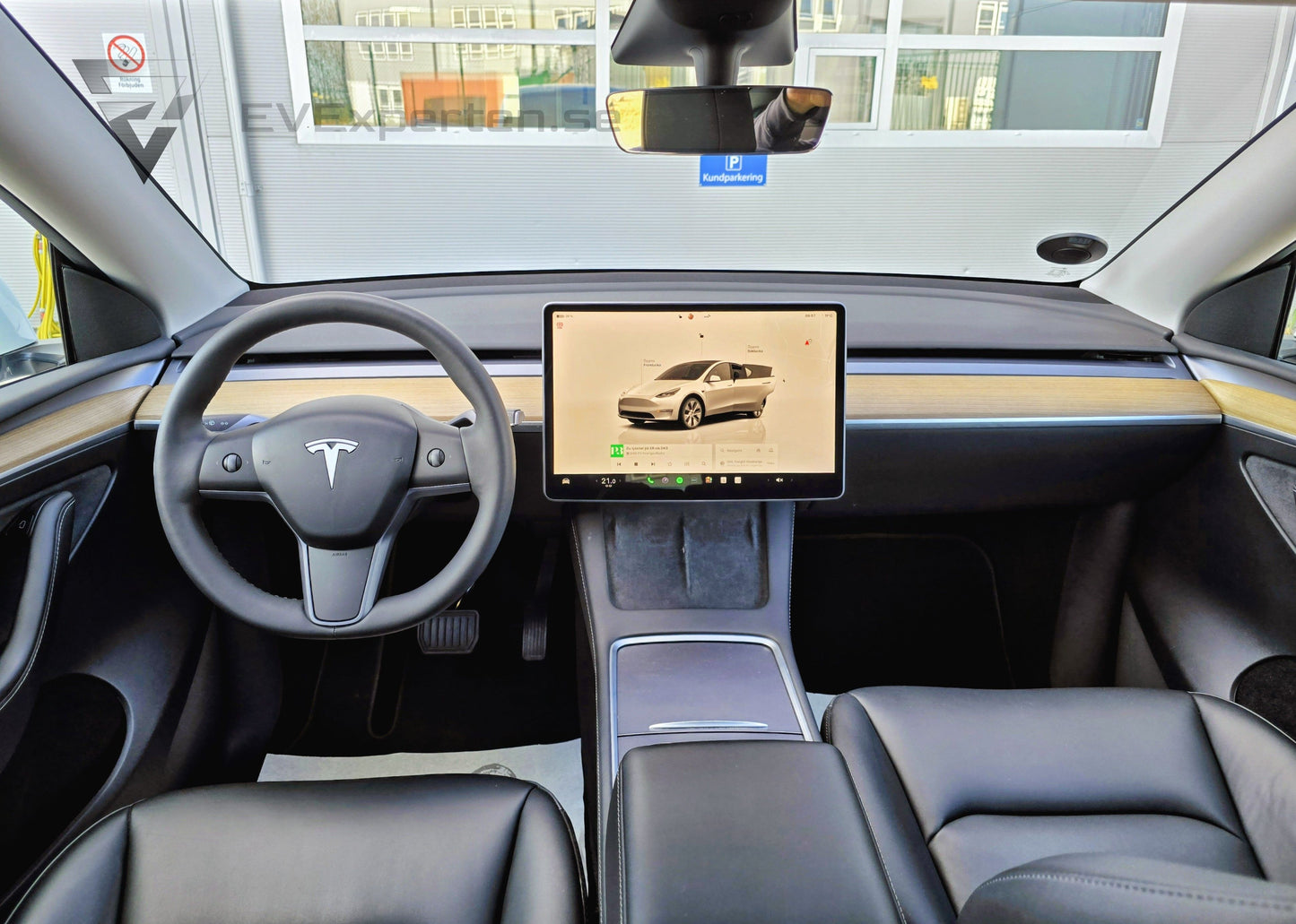Deposition - Tesla Model Y RWD - Dragkrok - 2023