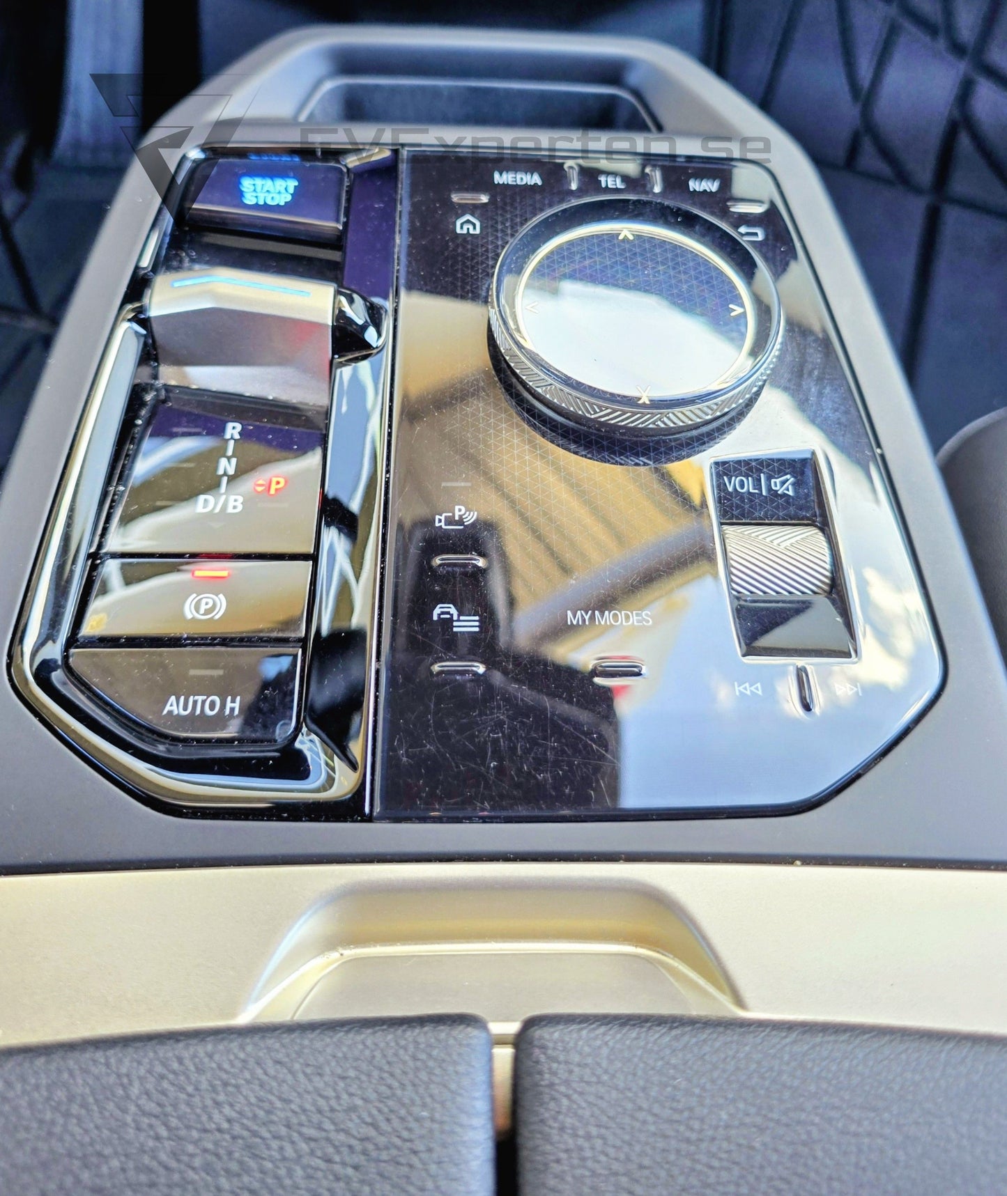Deposition - BMW iX xDrive40 - Comfort, Sport, Connected & Drag - 2023