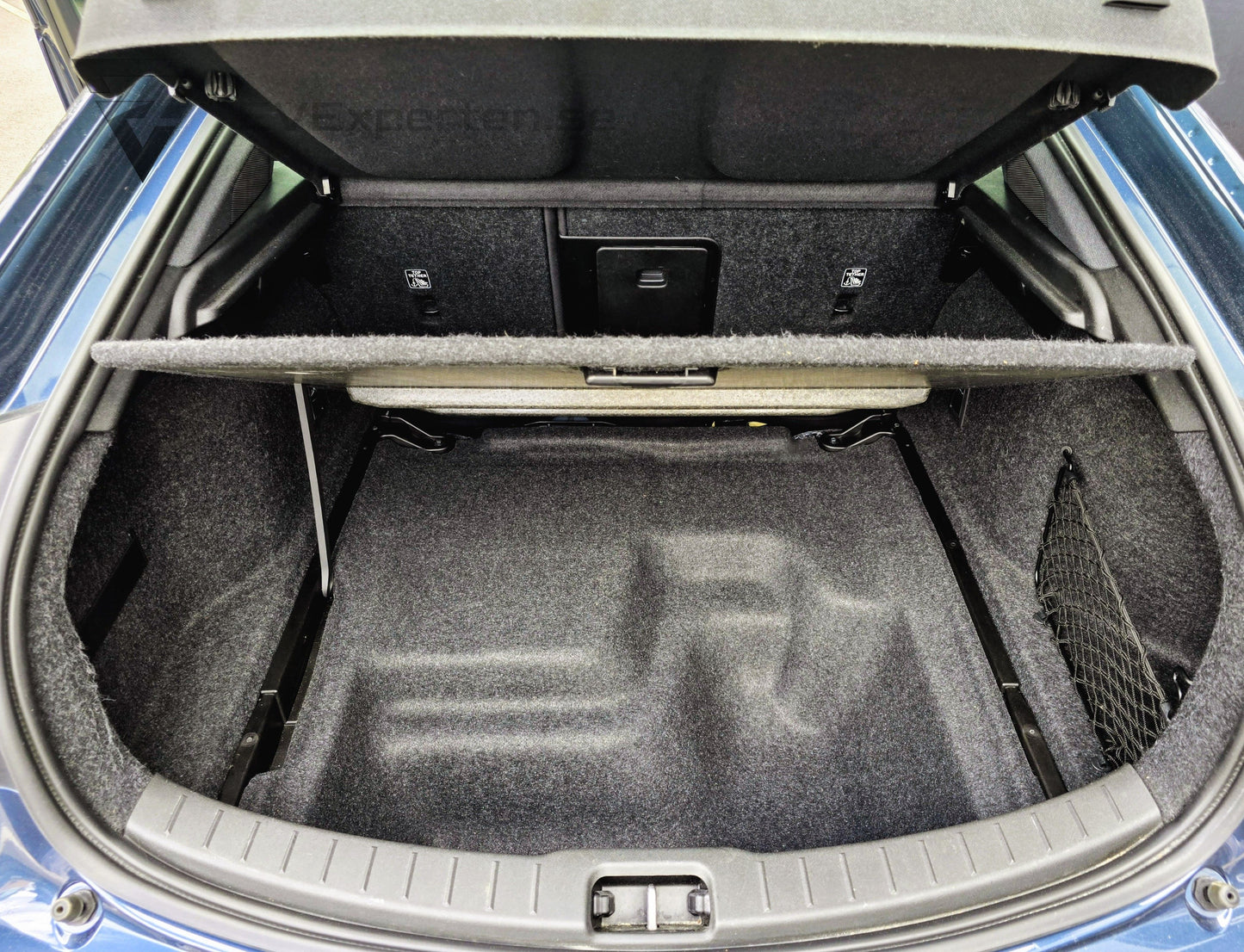 Deposition - Polestar 2 Standard Range Single Motor - Dragkrok - 2022