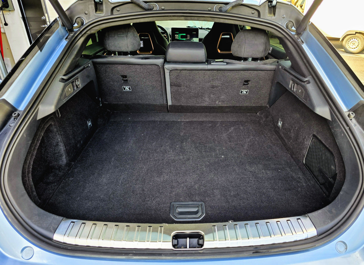 Deposition - Zeekr 001 Performance AWD - 2023