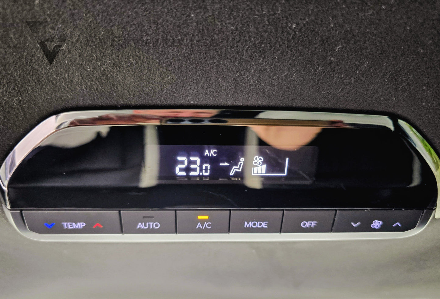 Deposition - Kia EV9 AWD GT Line 6-sits Drag - 2024