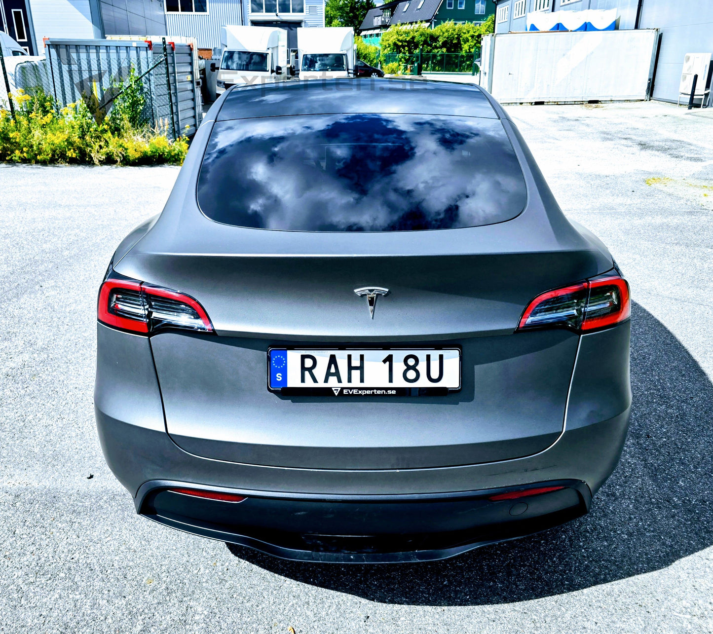 Deposition - Tesla Model Y Long Range AWD - Folierad, Ryzen & Dragkrok - 2023
