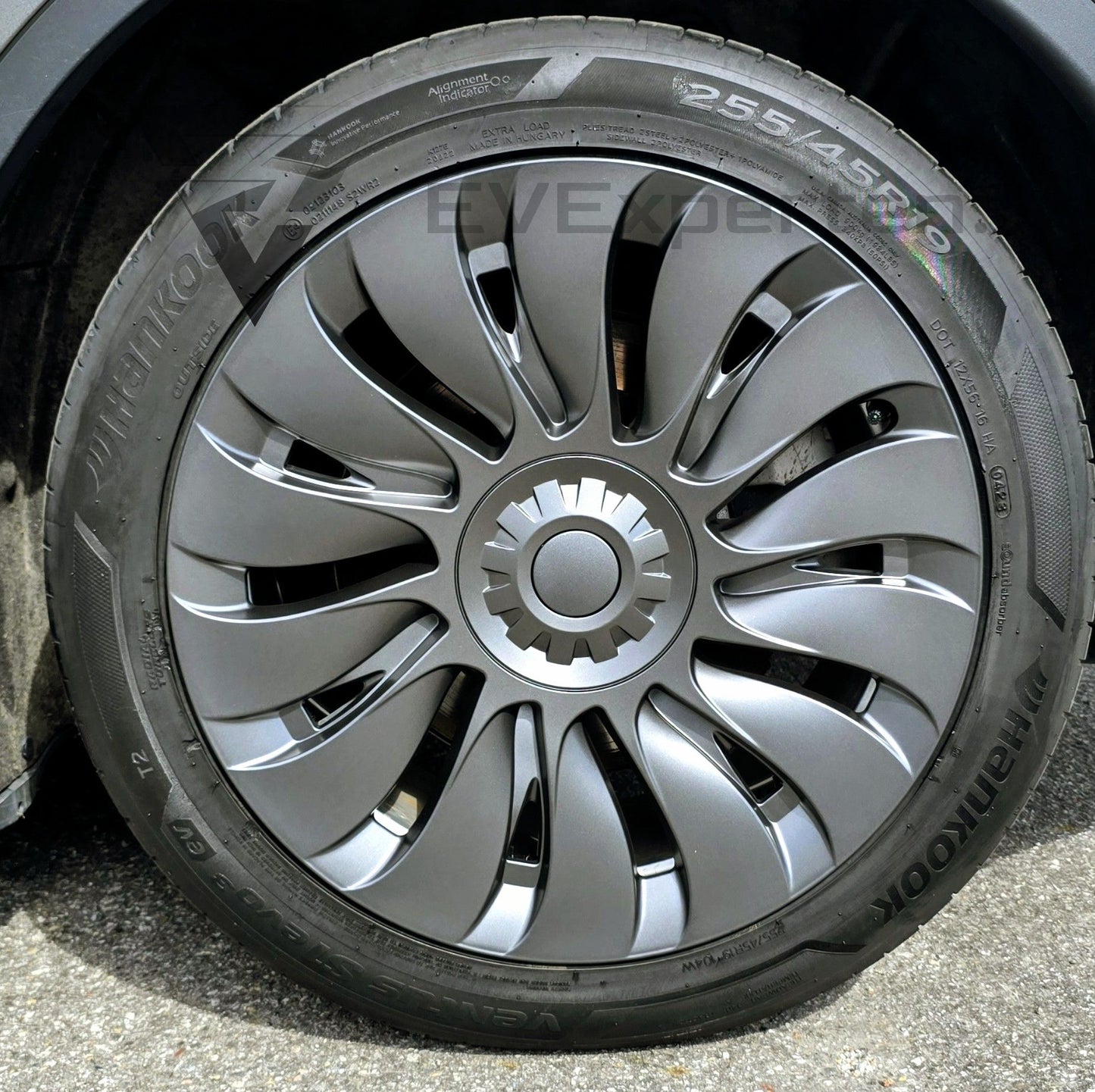 Deposition - Tesla Model Y Long Range AWD - Folierad, Ryzen & Dragkrok - 2023