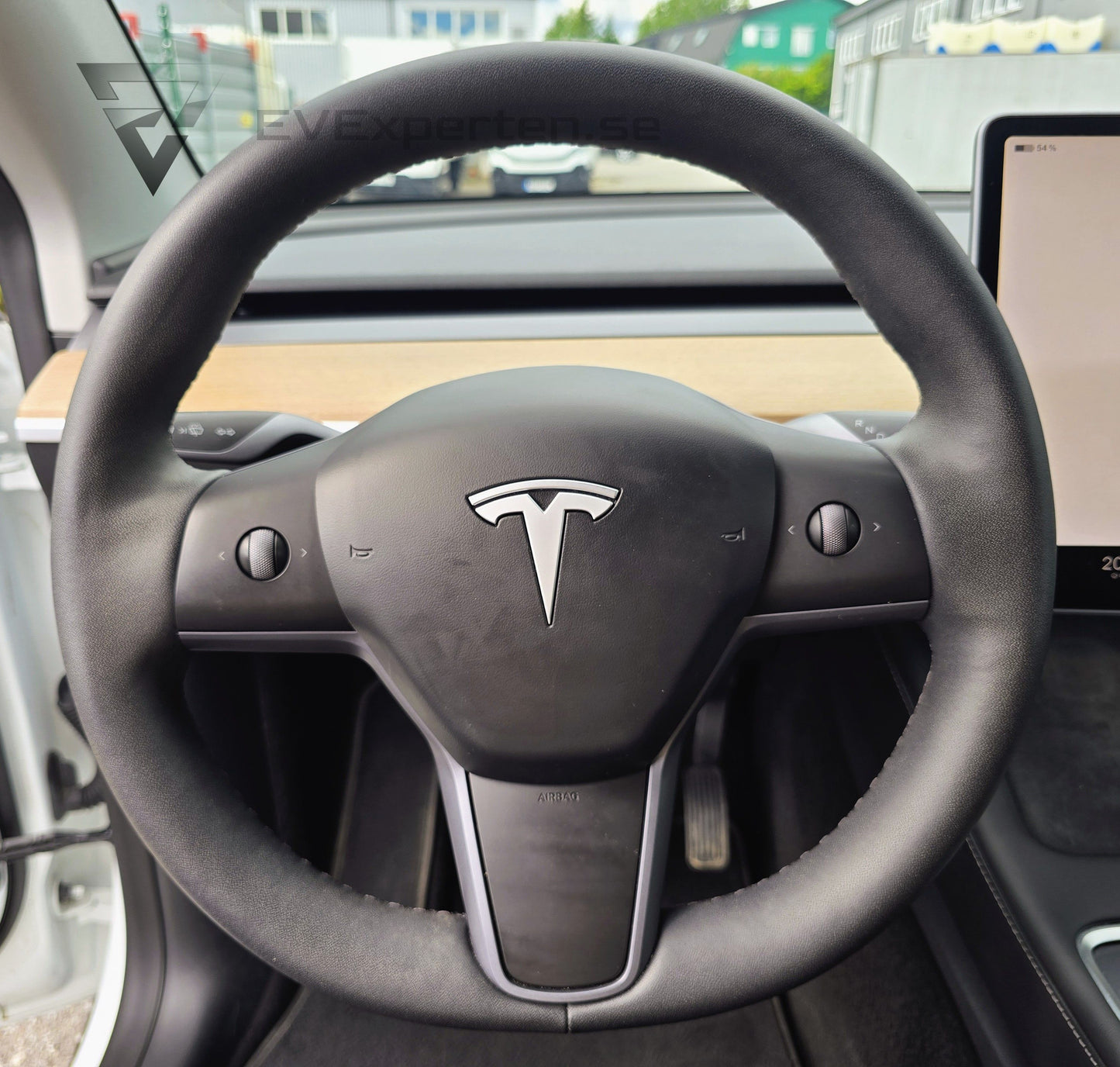 Deposition - Tesla Model Y Long Range AWD - Folierad, Ryzen & Dragkrok - 2023