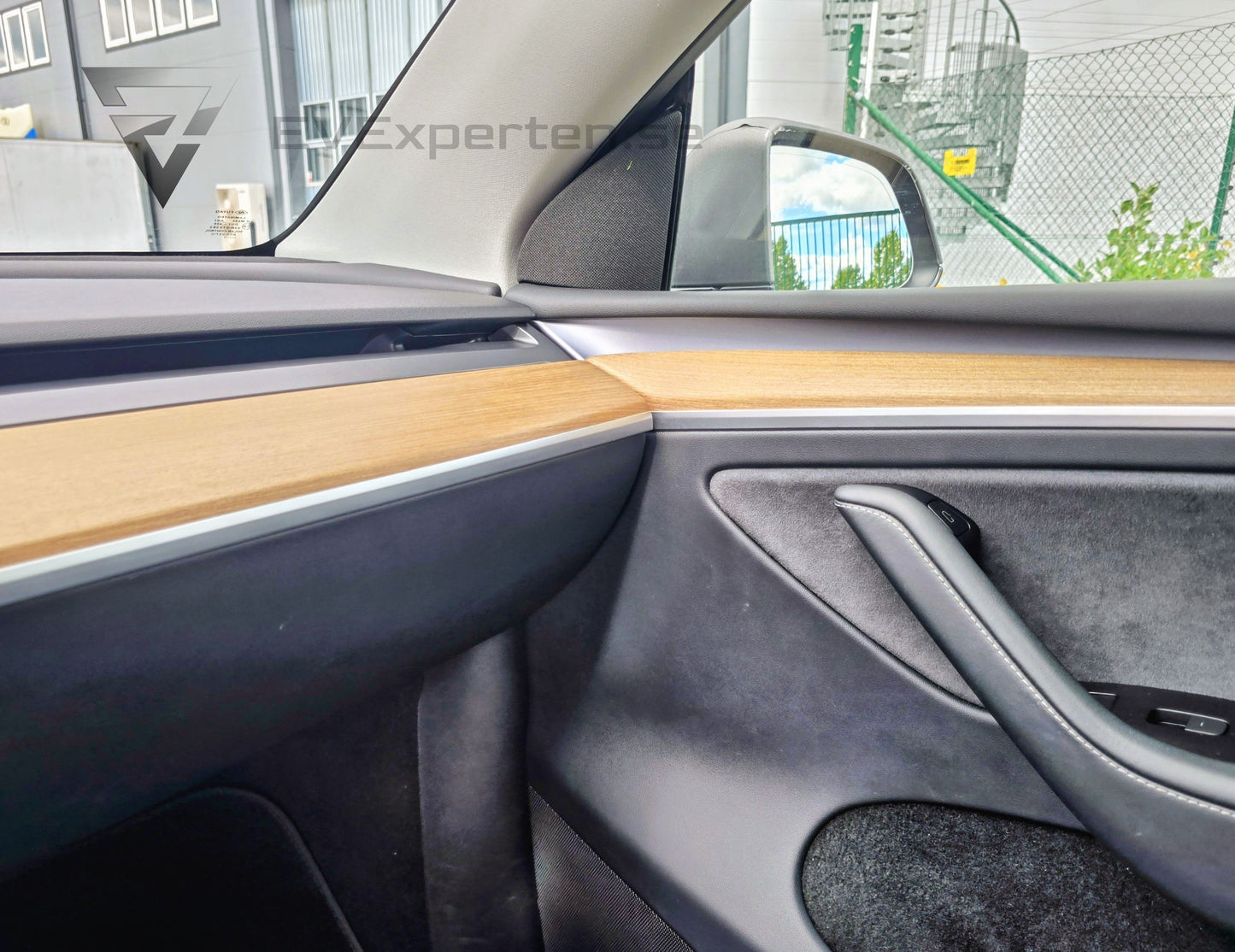 Deposition - Tesla Model Y Long Range AWD - Folierad, Ryzen & Dragkrok - 2023