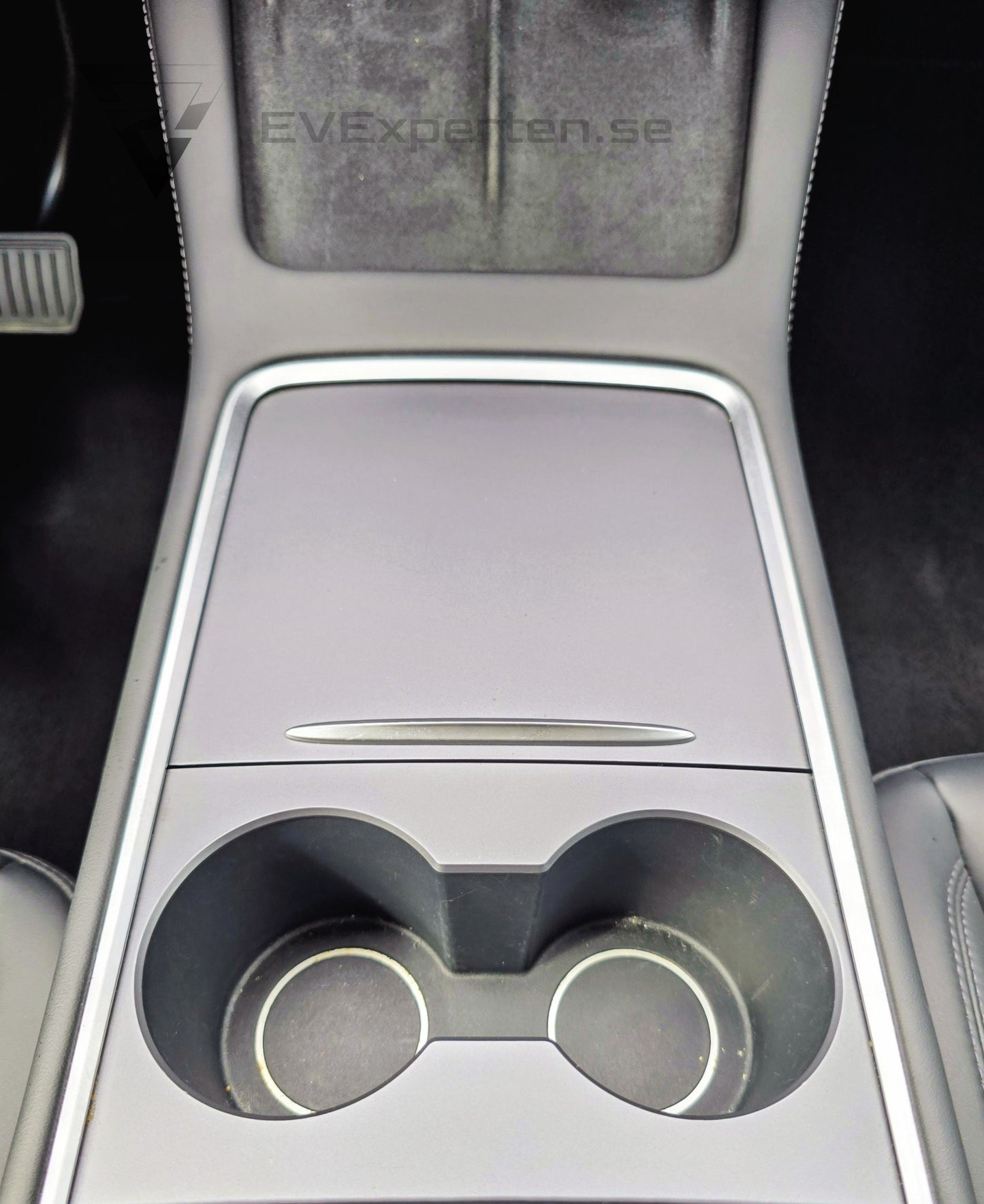 Deposition - Tesla Model Y Long Range AWD - Folierad, Ryzen & Dragkrok - 2023