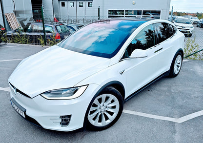 Reservationsavgift - Tesla Model X Long Range AWD Raven 7 Sits - 2019