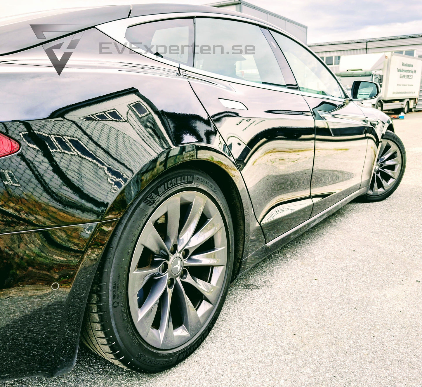 Deposition - Tesla Model S Long Range Raven AWD - 2020